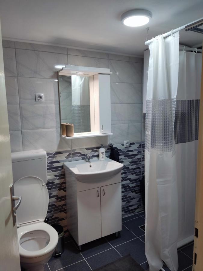 Mikmari Apartman Subotica Exterior photo