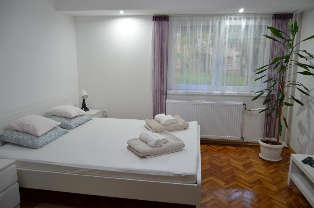 Mikmari Apartman Subotica Exterior photo
